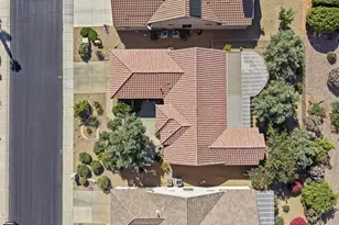 18132 N Villa Bella Dr, Surprise, AZ 85374 - Photo 30