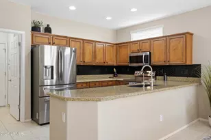 18132 N Villa Bella Dr, Surprise, AZ 85374 - Photo 14