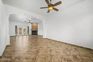 338 W Angela Dr, Phoenix, AZ 85023 - Photo 4