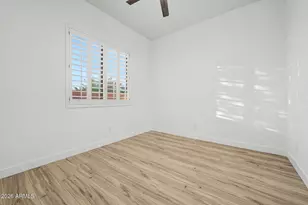 338 W Angela Dr, Phoenix, AZ 85023 - Photo 18