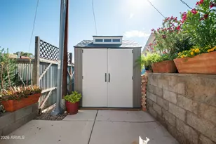 205 Van Dyke St, Bisbee, AZ 85603 - Photo 38