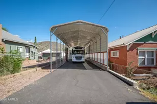 205 Van Dyke St, Bisbee, AZ 85603 - Photo 42