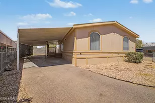 1105 N Dysart Rd, Avondale, AZ 85323 - Photo 1