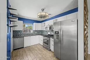 4238 N 10th Pl, Phoenix, AZ 85014 - Photo 14