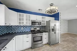 4238 N 10th Pl, Phoenix, AZ 85014 - Photo 16