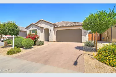 11136 W Parkway Drive, Tolleson, AZ 85353 - Photo 2