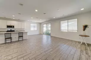 11136 W Parkway Dr, Tolleson, AZ 85353 - Photo 4