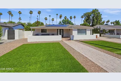 4219 N 34th Place, Phoenix, AZ 85018 - Photo 2