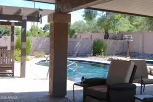 143 N Joshua Tree Ln, Gilbert, AZ 85234 - Photo 12