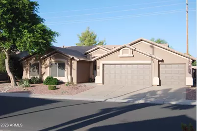 143 N Joshua Tree Lane, Gilbert, AZ 85234 - Photo 2
