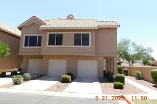 1633 E Lakeside Dr, Gilbert, AZ 85234 - Photo 2