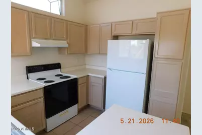 1633 E Lakeside Drive #122, Gilbert, AZ 85234 - Photo 10