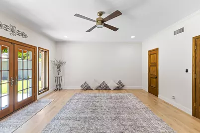 230 W Morten Avenue, Phoenix, AZ 85021 - Photo 46