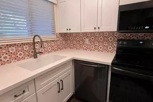 7300 N Dreamy Draw Dr, Phoenix, AZ 85020 - Photo 12