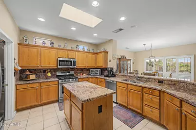 15441 W Encantada Drive, Surprise, AZ 85374 - Photo 8