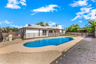 12810 N 44th Dr, Glendale, AZ 85304 - Photo 36