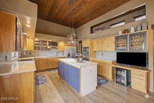 2027 E Circle Mountain Rd, New River, AZ 85087 - Photo 2