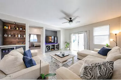2499 W Lewis and Clark Trail, Phoenix, AZ 85086 - Photo 10