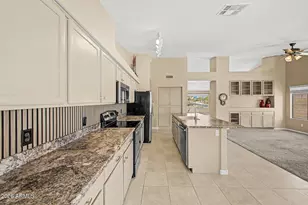 6929 W Monte Lindo, Glendale, AZ 85310 - Photo 40
