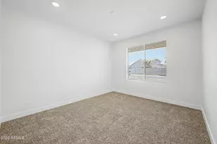6802 W Crittenden Ln, Phoenix, AZ 85033 - Photo 38