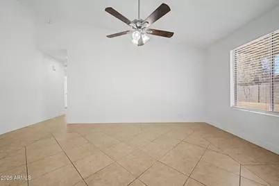 6802 W Crittenden Lane, Phoenix, AZ 85033 - Photo 22