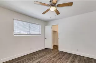 8444 E Coronado Rd, Scottsdale, AZ 85257 - Photo 10