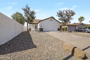 7454 W Eva St, Peoria, AZ 85345 - Photo 6