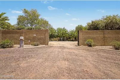 29319 N 203rd Avenue, Wittmann, AZ 85361 - Photo 28
