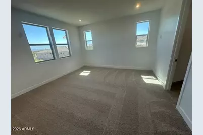 2122 W Desert View Drive, Phoenix, AZ 85041 - Photo 10