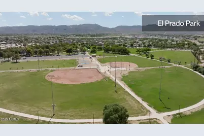 2122 W Desert View Drive, Phoenix, AZ 85041 - Photo 24