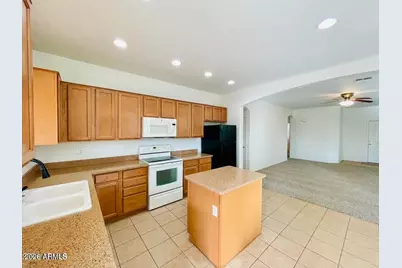 28488 N Sunset Drive, San Tan Valley, AZ 85143 - Photo 6