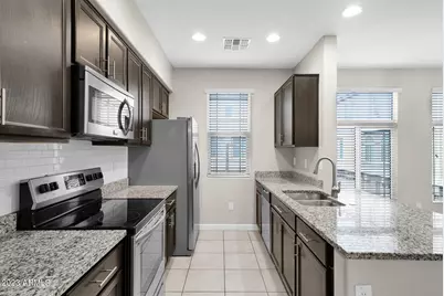 240 W Juniper Avenue #1047, Gilbert, AZ 85233 - Photo 6