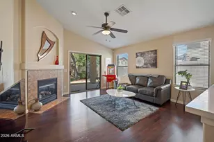 2520 W Oberlin Way, Phoenix, AZ 85085 - Photo 2