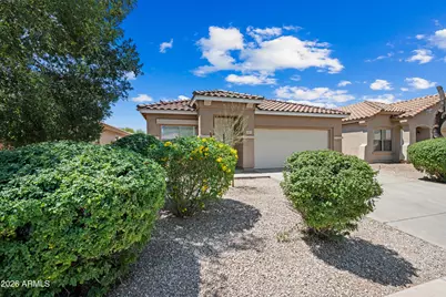 2821 W Santa Cruz Avenue, San Tan Valley, AZ 85144 - Photo 2