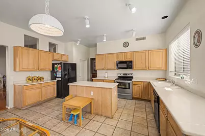 4010 E Hamblin Drive, Phoenix, AZ 85050 - Photo 12