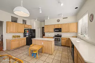4010 E Hamblin Dr, Phoenix, AZ 85050 - Photo 12