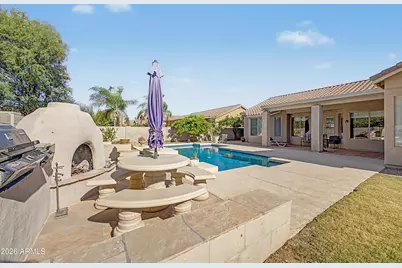 4010 E Hamblin Drive, Phoenix, AZ 85050 - Photo 6