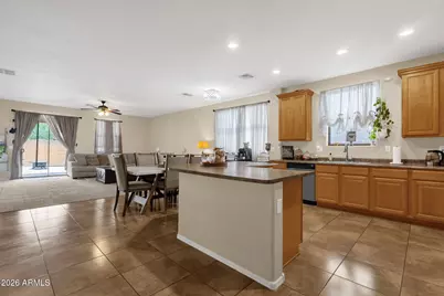 3422 W Leodra Lane, Phoenix, AZ 85041 - Photo 4