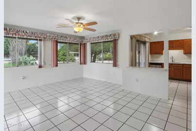 9850 W Emberwood Drive, Sun City, AZ 85351 - Photo 10