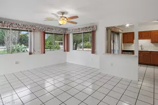 9850 W Emberwood Dr, Sun City, AZ 85351 - Photo 10