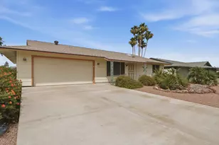 9850 W Emberwood Dr, Sun City, AZ 85351 - Photo 6