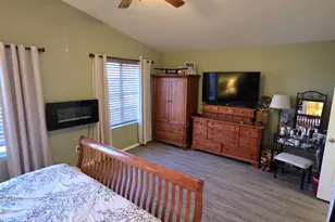 1734 E Pontiac Dr, Phoenix, AZ 85024 - Photo 22