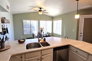 1734 E Pontiac Dr, Phoenix, AZ 85024 - Photo 10