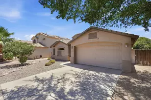 273 E Chicory Pl, San Tan Valley, AZ 85143 - Photo 4