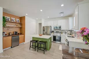 266 E Leland Rd, San Tan Valley, AZ 85140 - Photo 4