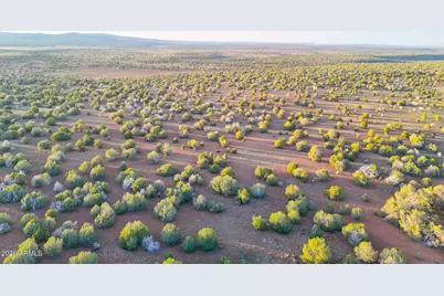 Tbd N Six Shooter Trl 20 Acres -- #211, Ash Fork, AZ 86320 - Photo 12
