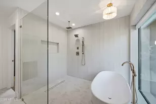 8157 E Del Capitan Dr, Scottsdale, AZ 85258 - Photo 16
