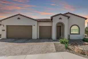 17331 W Wildwood St, Surprise, AZ 85388 - Photo 2