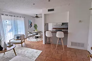 10201 N 8th Pl, Phoenix, AZ 85020 - Photo 4