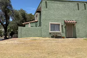 10201 N 8th Pl, Phoenix, AZ 85020 - Photo 2